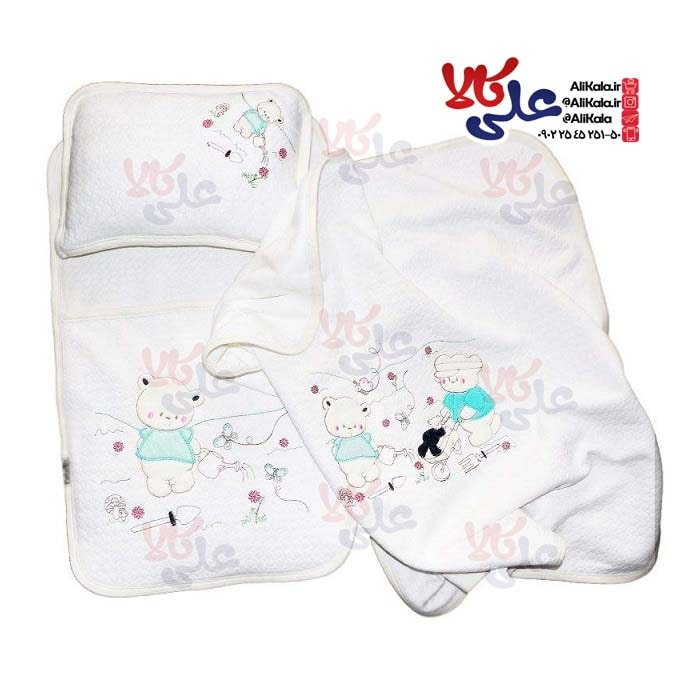 سرویس خواب 3 تکه نوزادی طرح خرس و باغچه Hi Baby کد 02