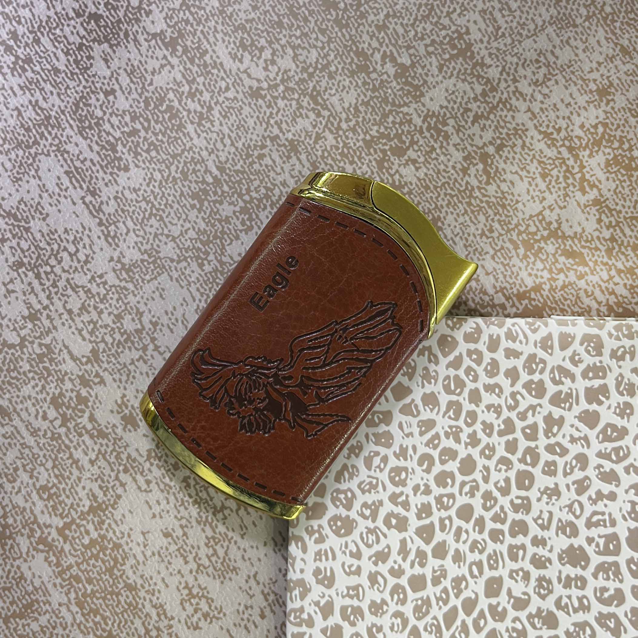 فندک گازی روکش چرم Eagle کد 5279