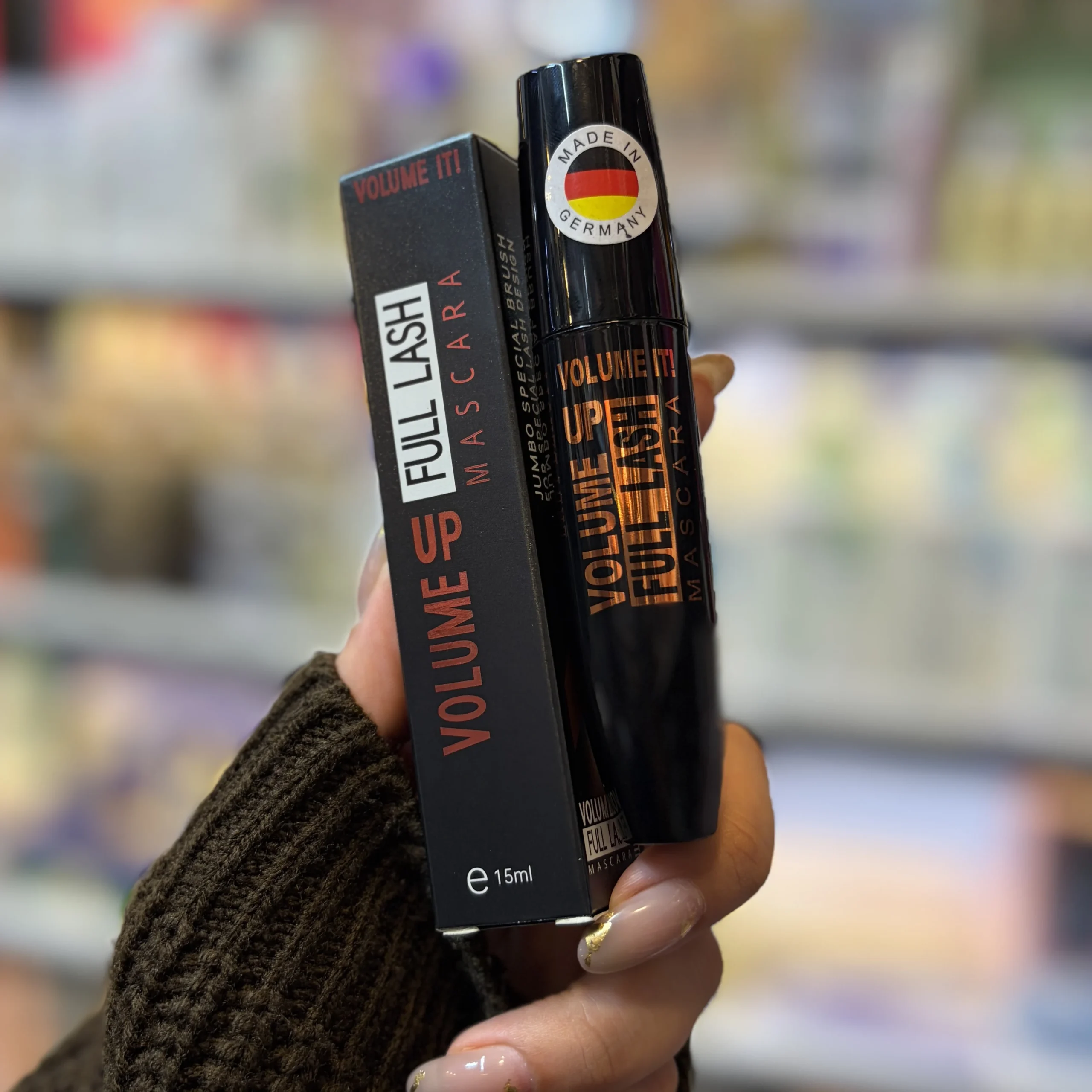 ریمل بل مشکی Volume Up Full Lash