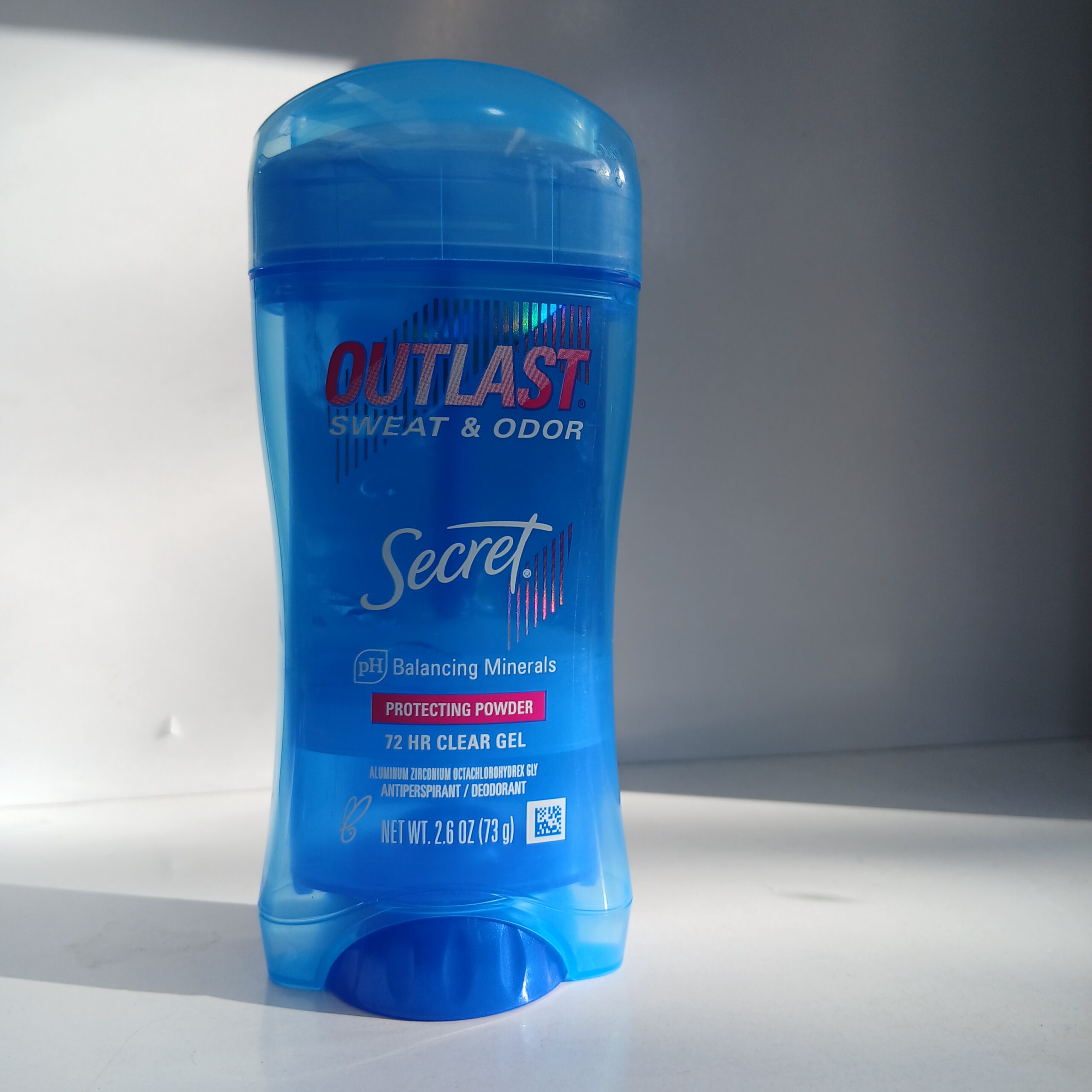 مام ژلهای ضد تعریق زنانه سکرت مدل Outlast با رایحه Protecting Powder