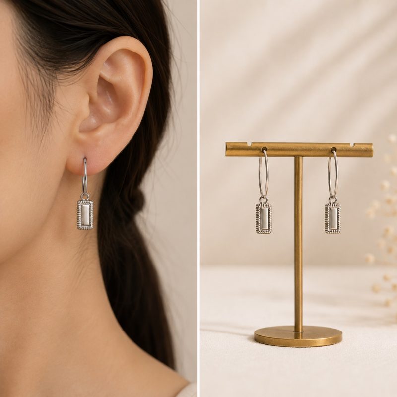 گوشواره حلقه‌ای آویزی نقره‌ای طرح قاب مستطیلی