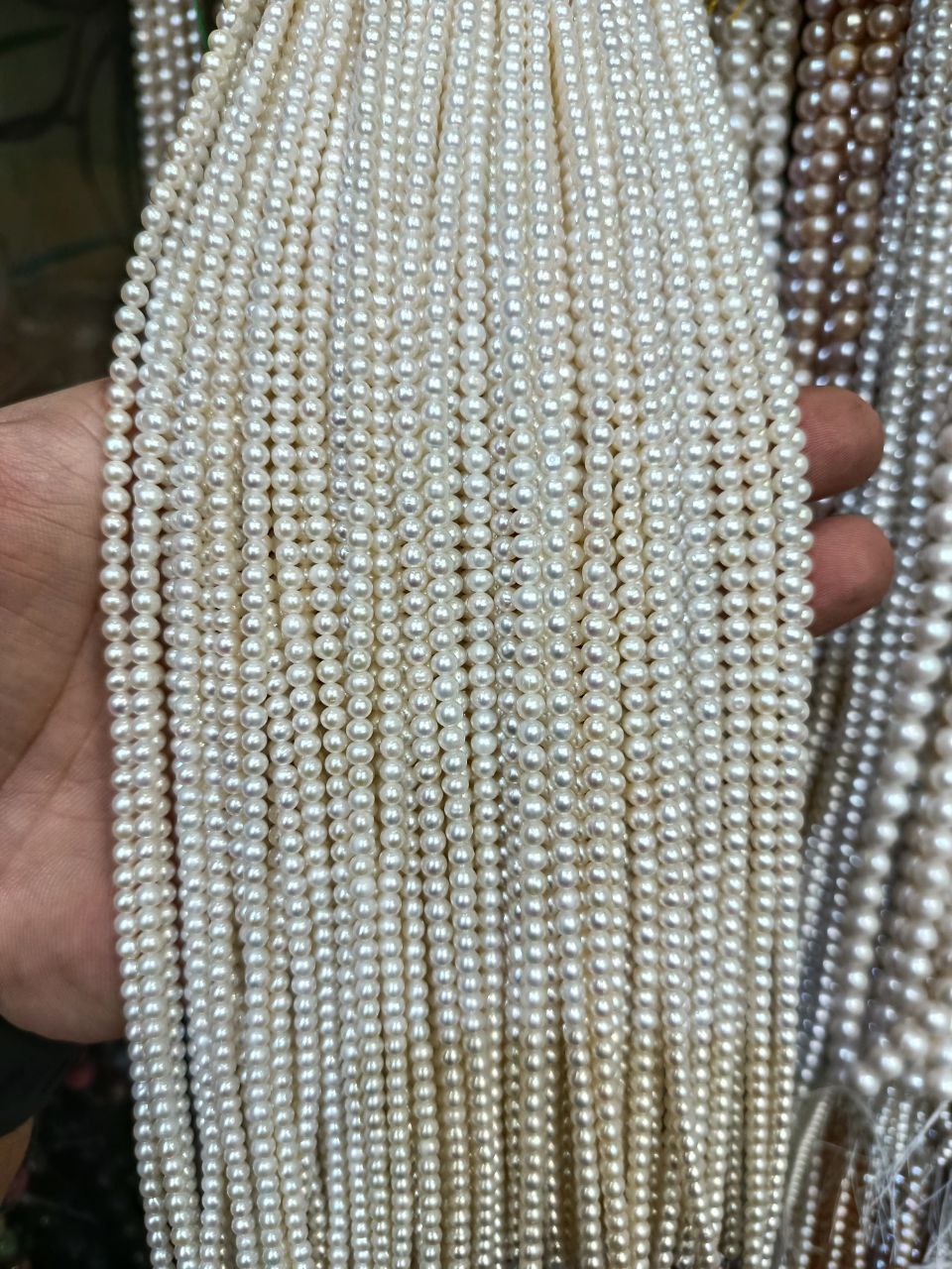 مروارید سایز 4 کلاسیک سفید