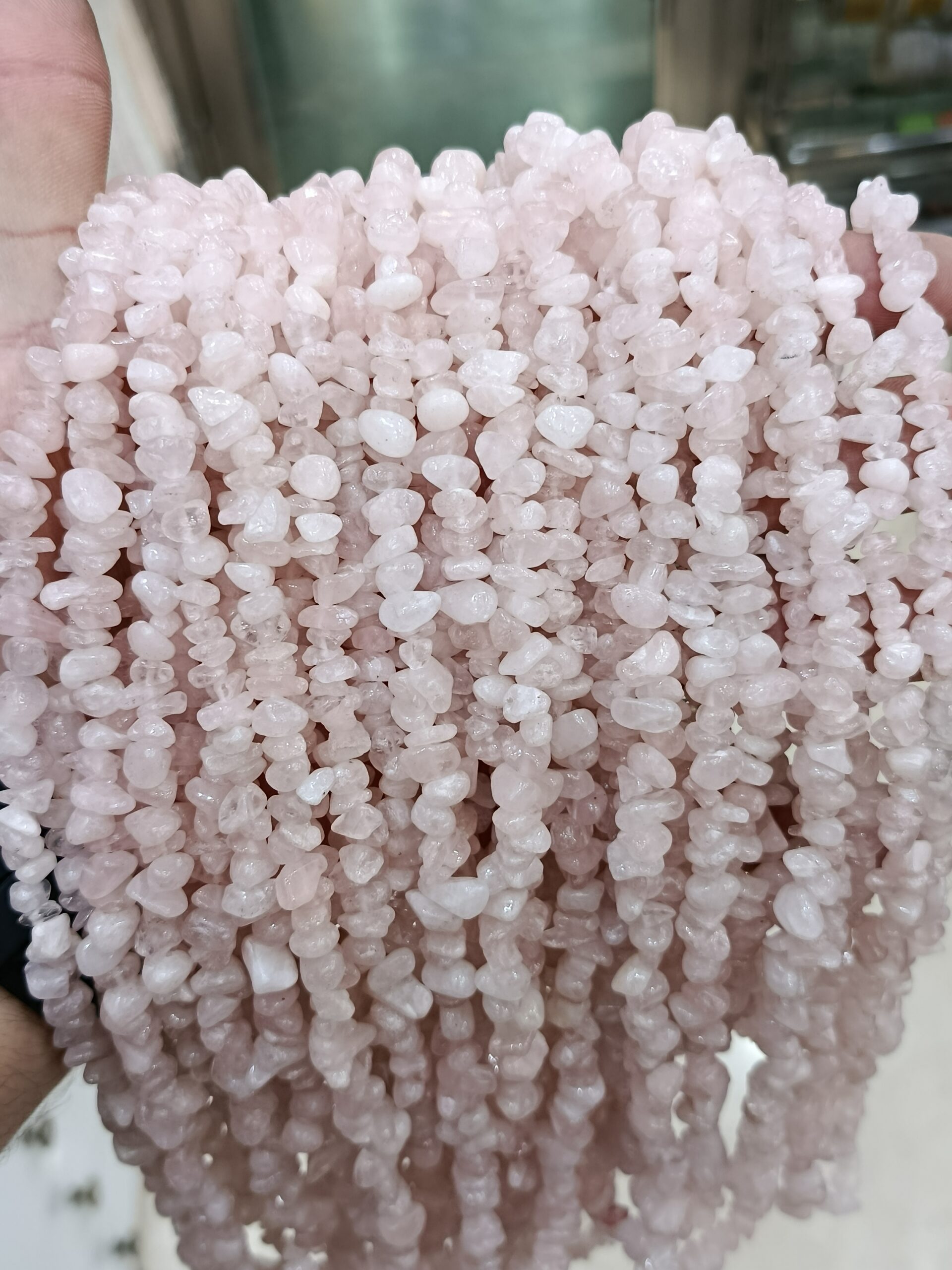 سنگ شکسته رز کوارتز