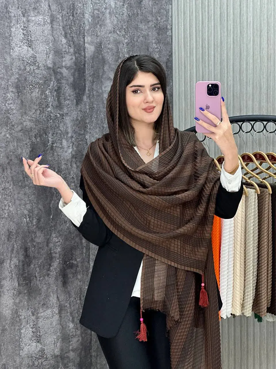 شال حصیری نخی منگوله‌دار