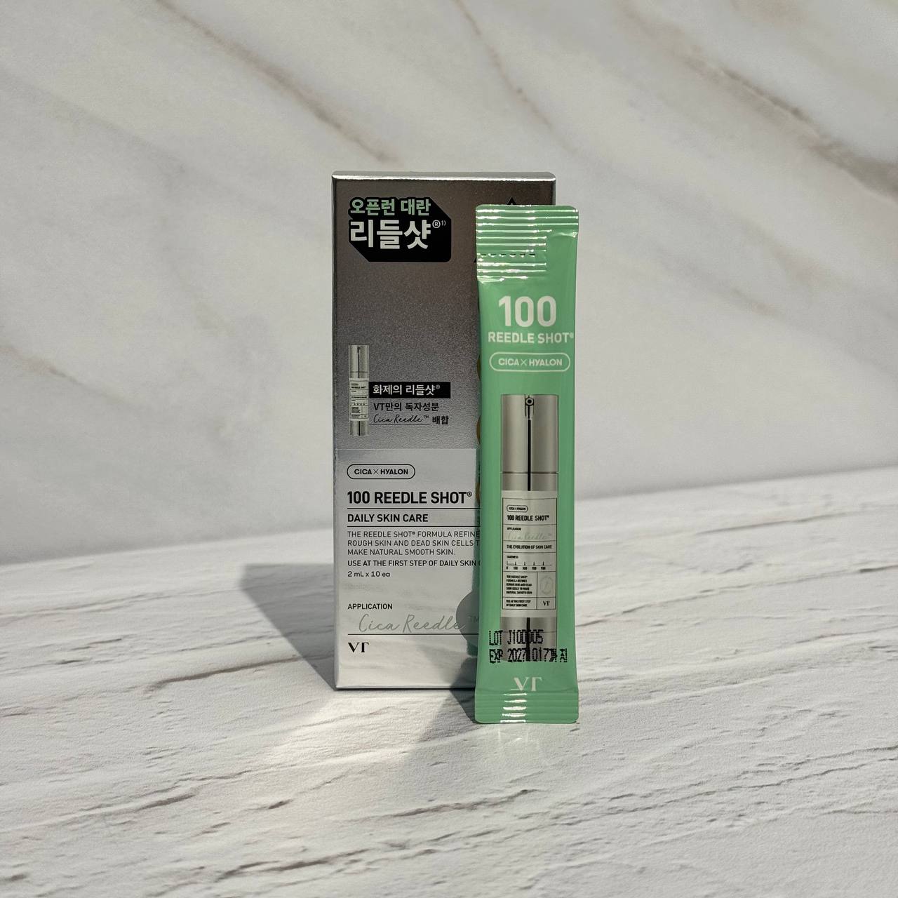 اسنس تقویت‌کننده و تسکین‌دهنده ریدل شات 100 وی تی کازمتیک ساشه 2 میلی  VT COSMETICS CICA Reedle Shot 100 Essence