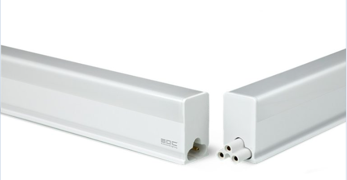 چراغ زیر کابینتی مربع 32 سانت 4 وات EDC