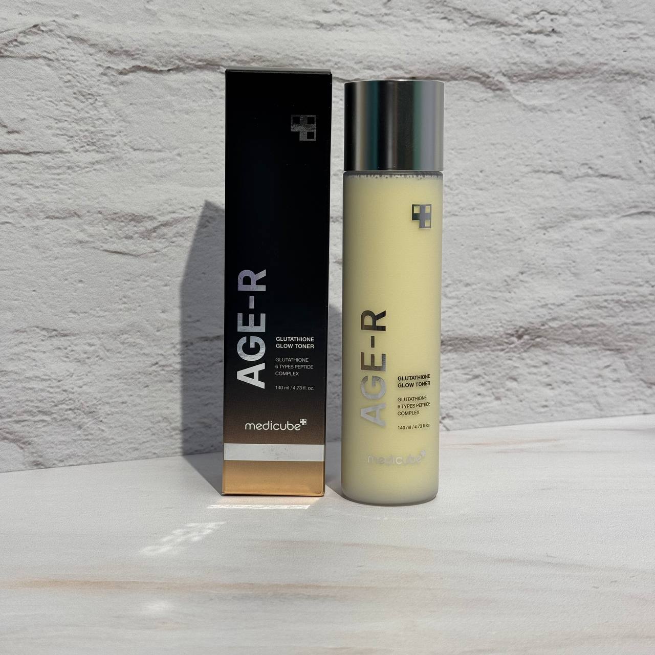 تونر روشن کننده و جوانساز گلوتاتیون مدی کیوب 140 میل Medicube Age-R Glutathione Glow Toner