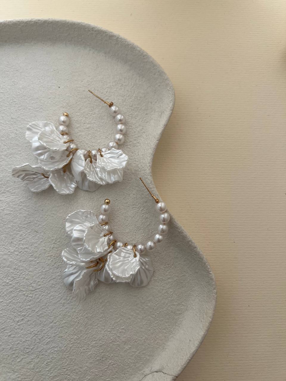 گوشواره حلقه مرواریدی برگی