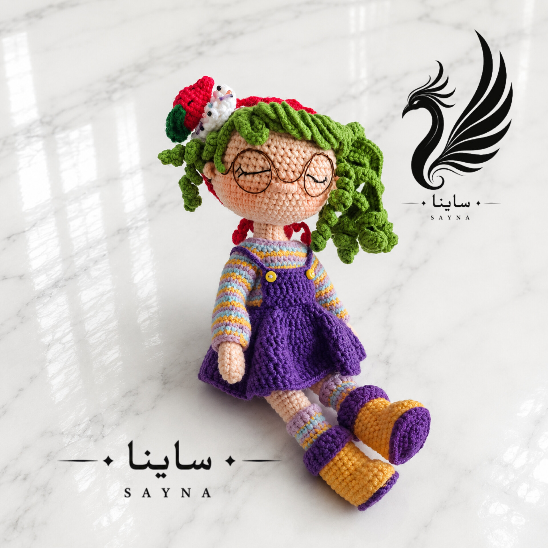 عروسک دختر هانا