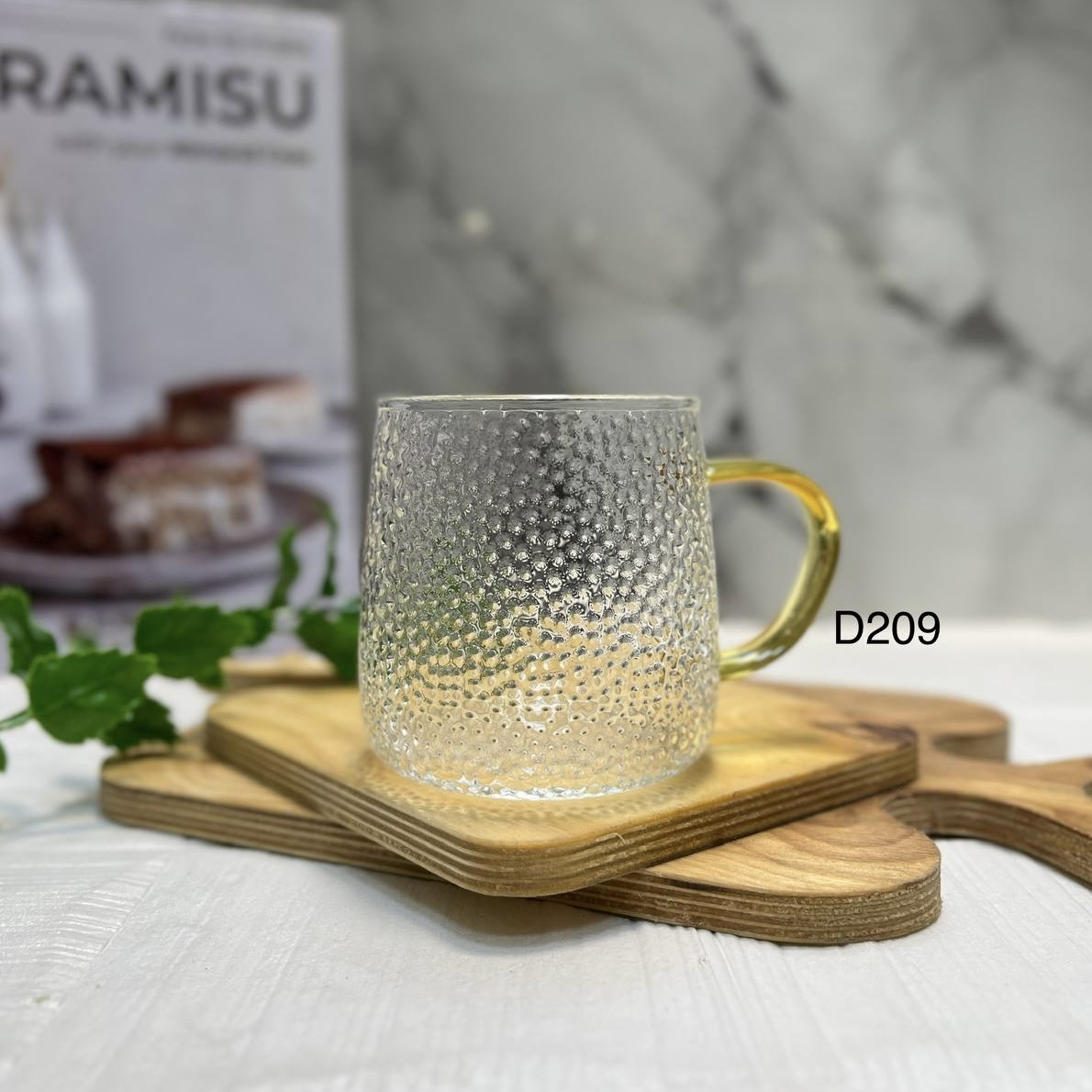 لیوان پیرکس دسته طلایی دونه برفی