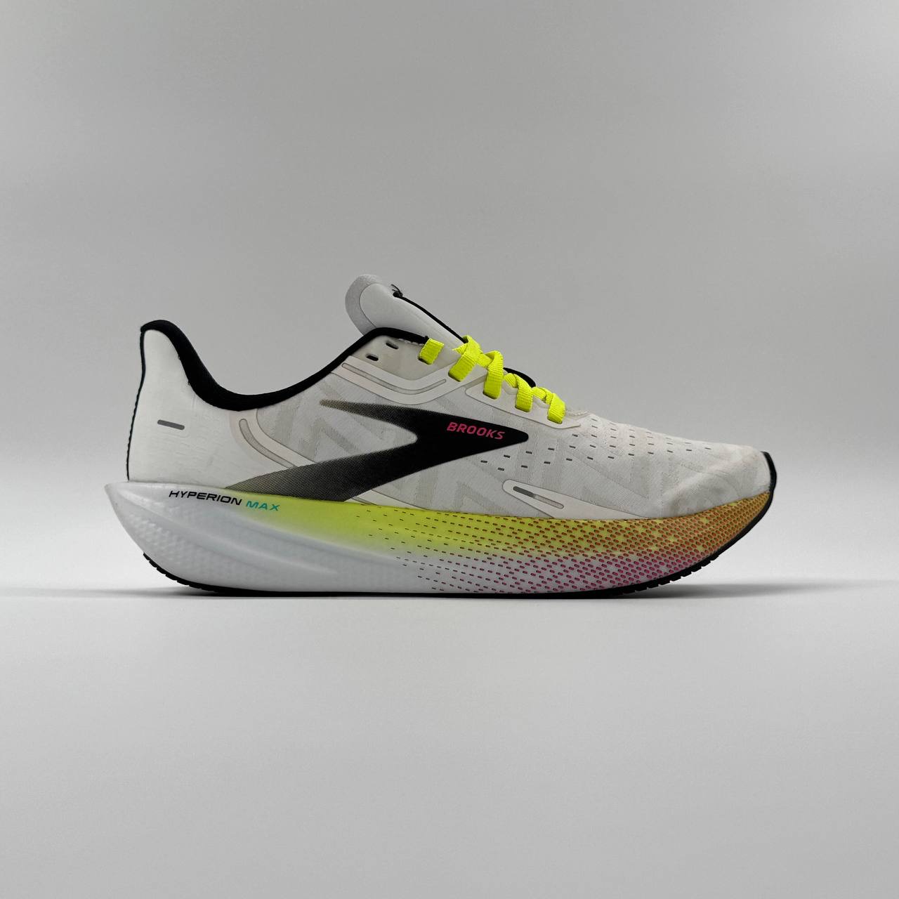 بروکس هایپریون مکس BROOKS HYPERION MAX مدل 1203771B196