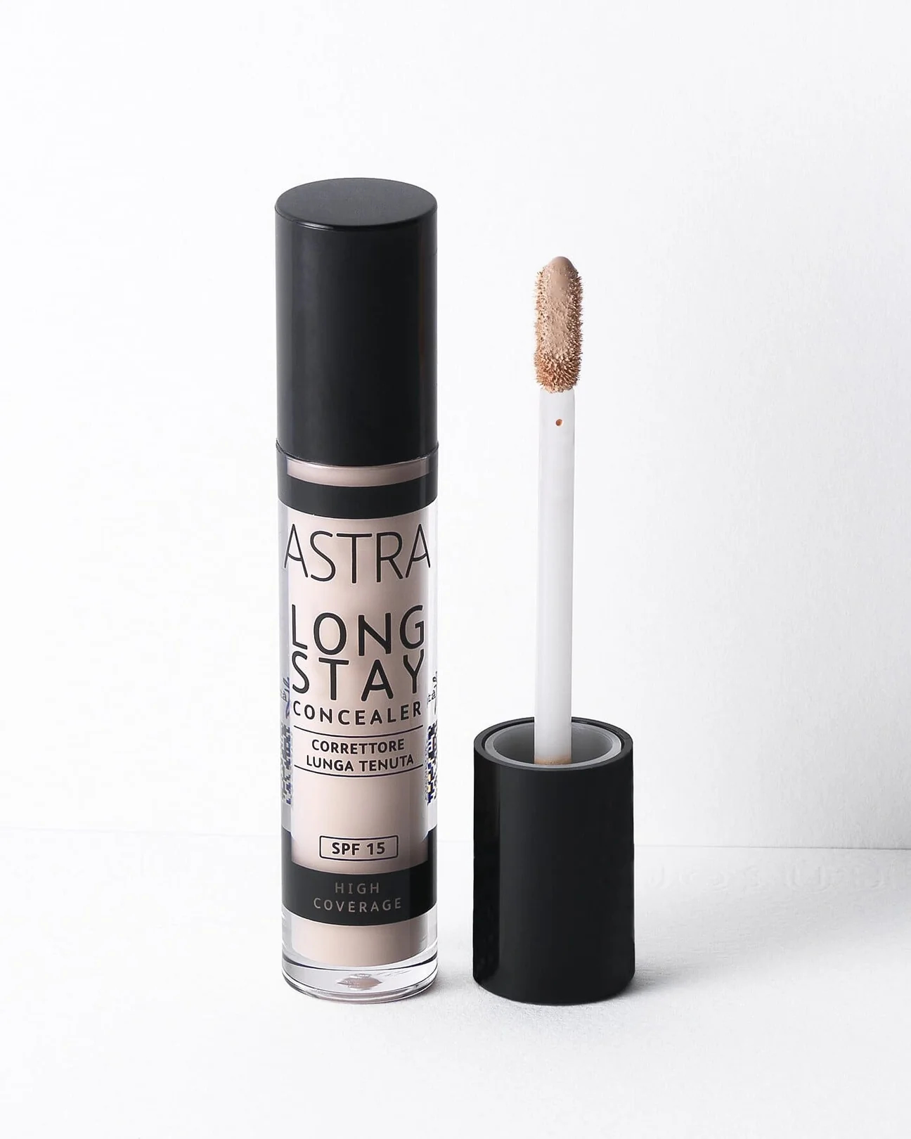 کانسیلر مات و با دوام لانگ استای آسترا در رنگ بندی LONG STAY CONCEALER – Correttore Lunga Tenuta ASTRA MAKE-UP