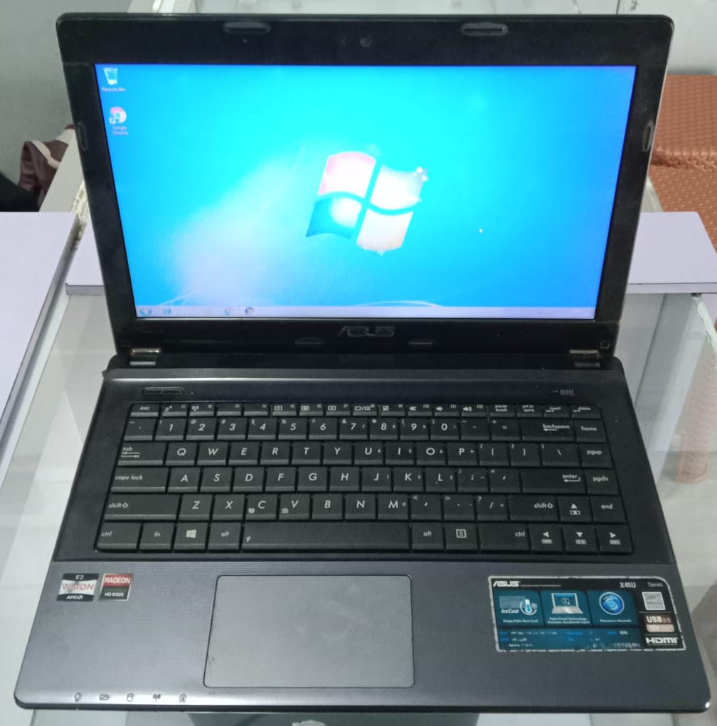 لپ تاپ کارکرده ایسوس Asus X45U E2-1800 4G 500Gb+SSD 120GB