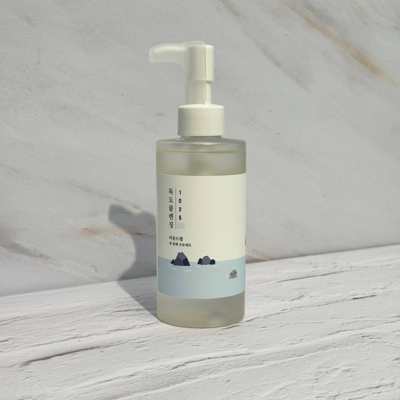 روغن پاک‌کننده ۱۰۲۵ دوکدو راندلب 200 میل ROUND LAB - 1025 Dokdo Cleansing Oil