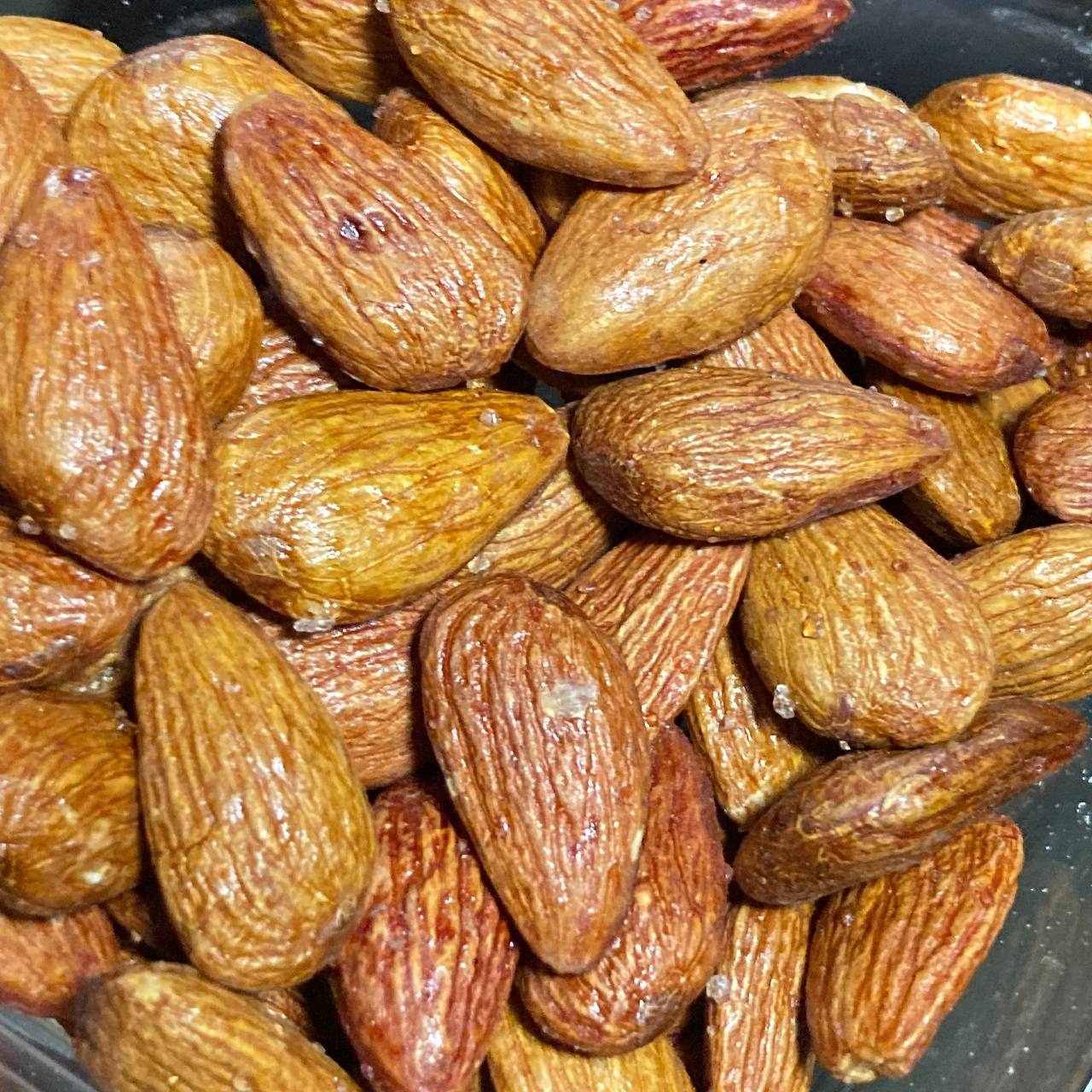 مغز بادام درختی نمکی