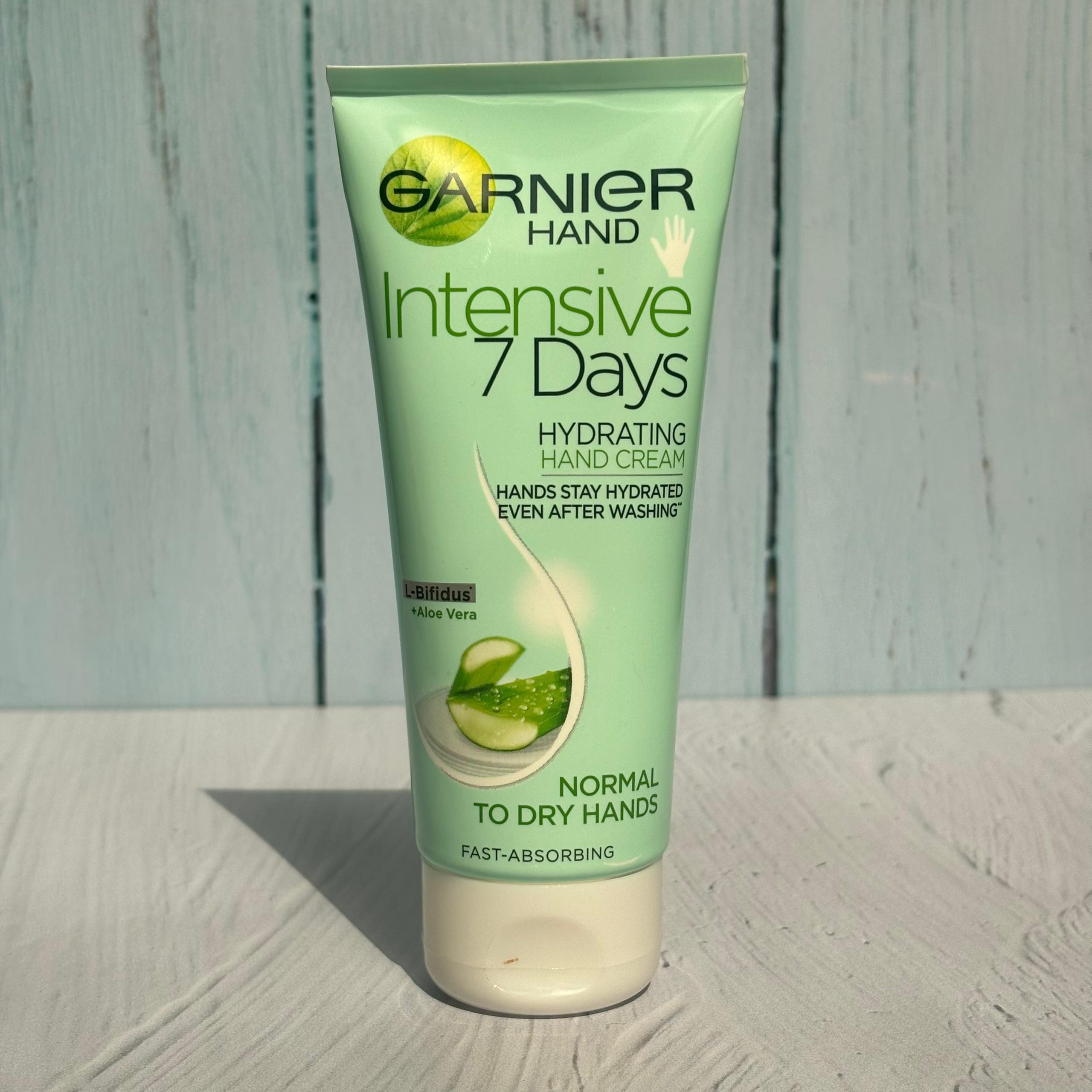 کرم آبرسان دست گارنیر حجم 100 میل GARNIER HAND INTENSIVE ALOE VERA HAND CREAM