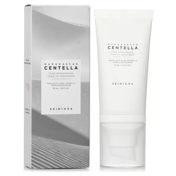 کرم روشن کننده پوست سنتلا ماداگاسکار مدل Tone Brightening Capsule Cream