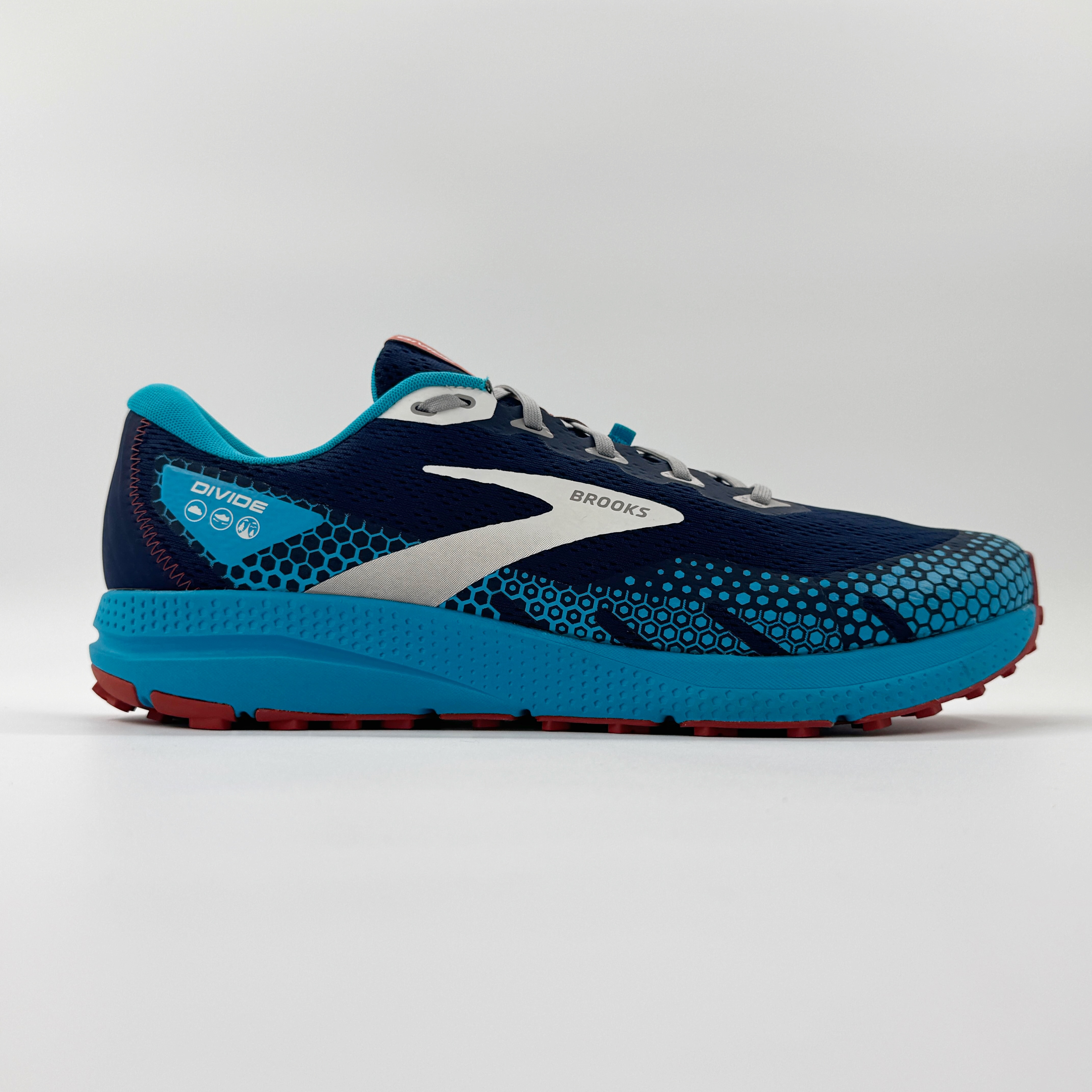 بروکس دیواید BROOKS DIVIDE 3 مدل 1103811D490