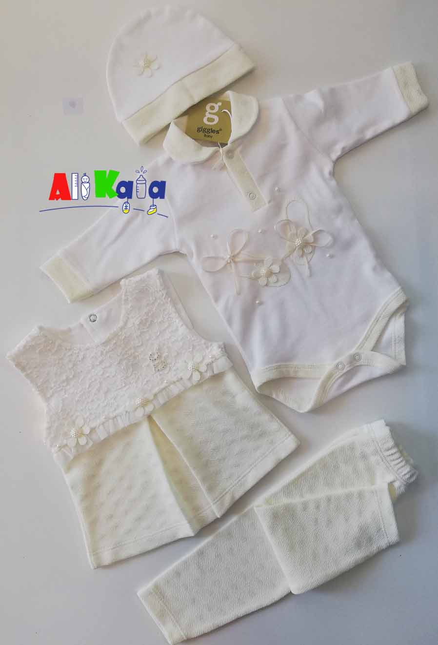 چهار تیکه دخترانه گیگلس کد 16 Giggles