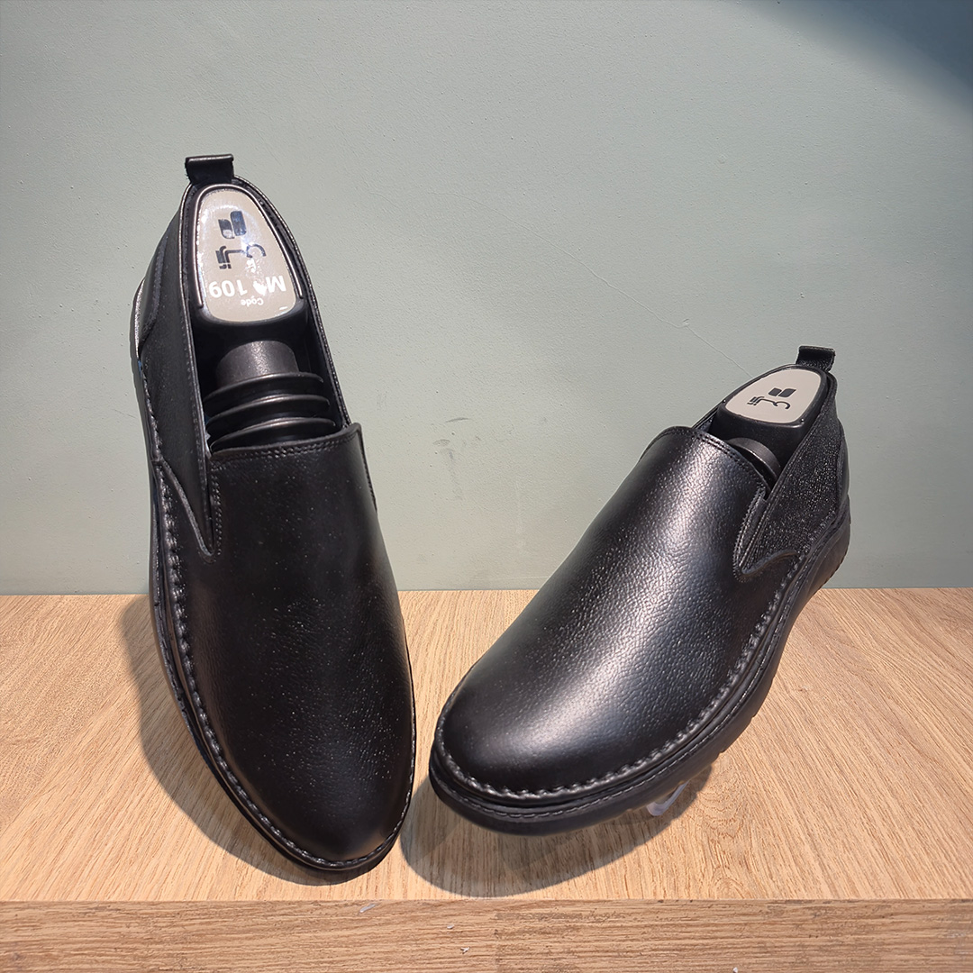 کفش کتونی چرم مردانه آرنی مدل M109