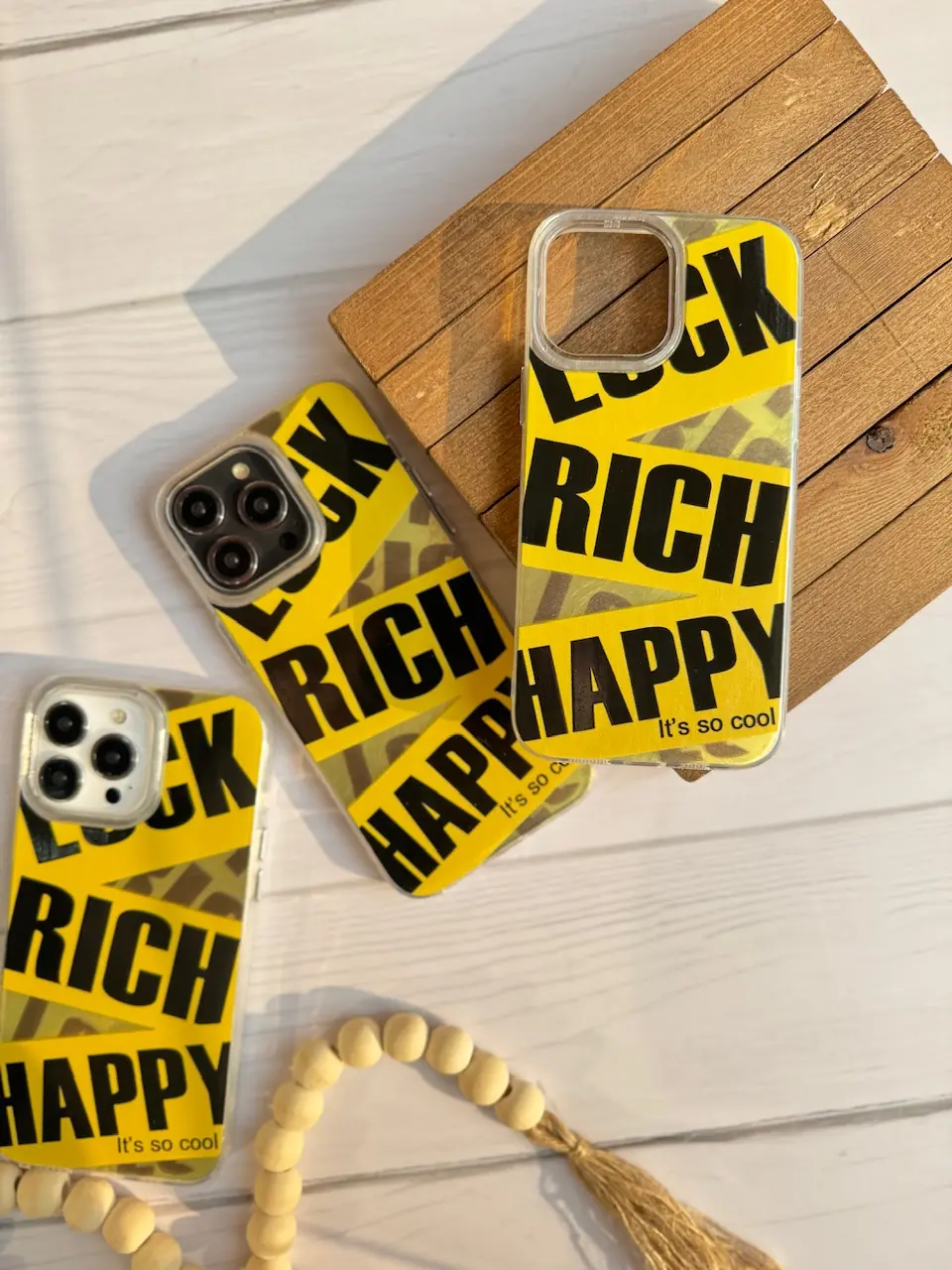 قاب LUCK , RICH , HAPPY (کدC1900)