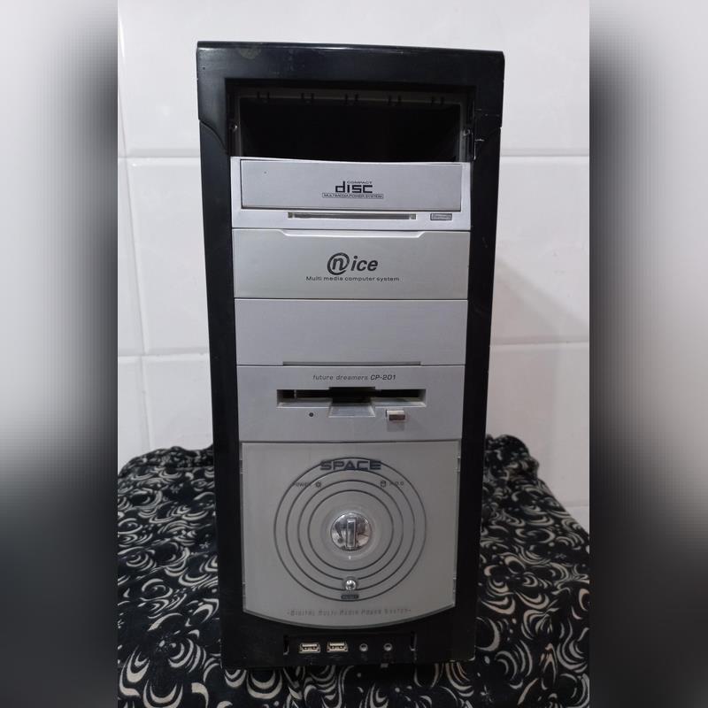 جعبه کیس نقره ای SPACE