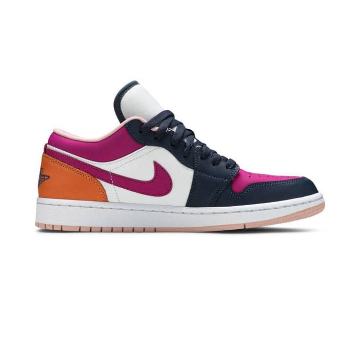 کتونى نایک ایر جردن ١ مگنِتا Jordan 1 Magenta